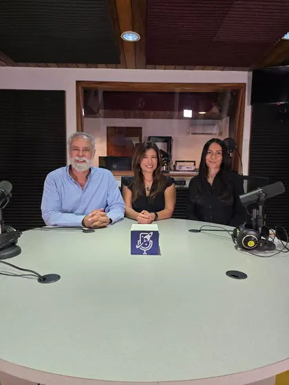 Conversation in the Portal Emprendedor studio